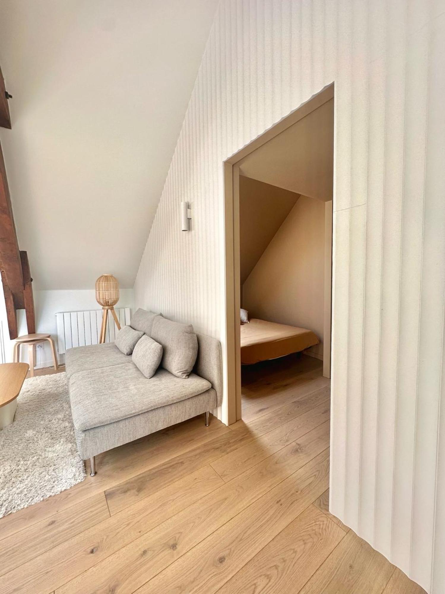 Ecrin De Calme Avec Terrasse Apartment Chambery Luaran gambar